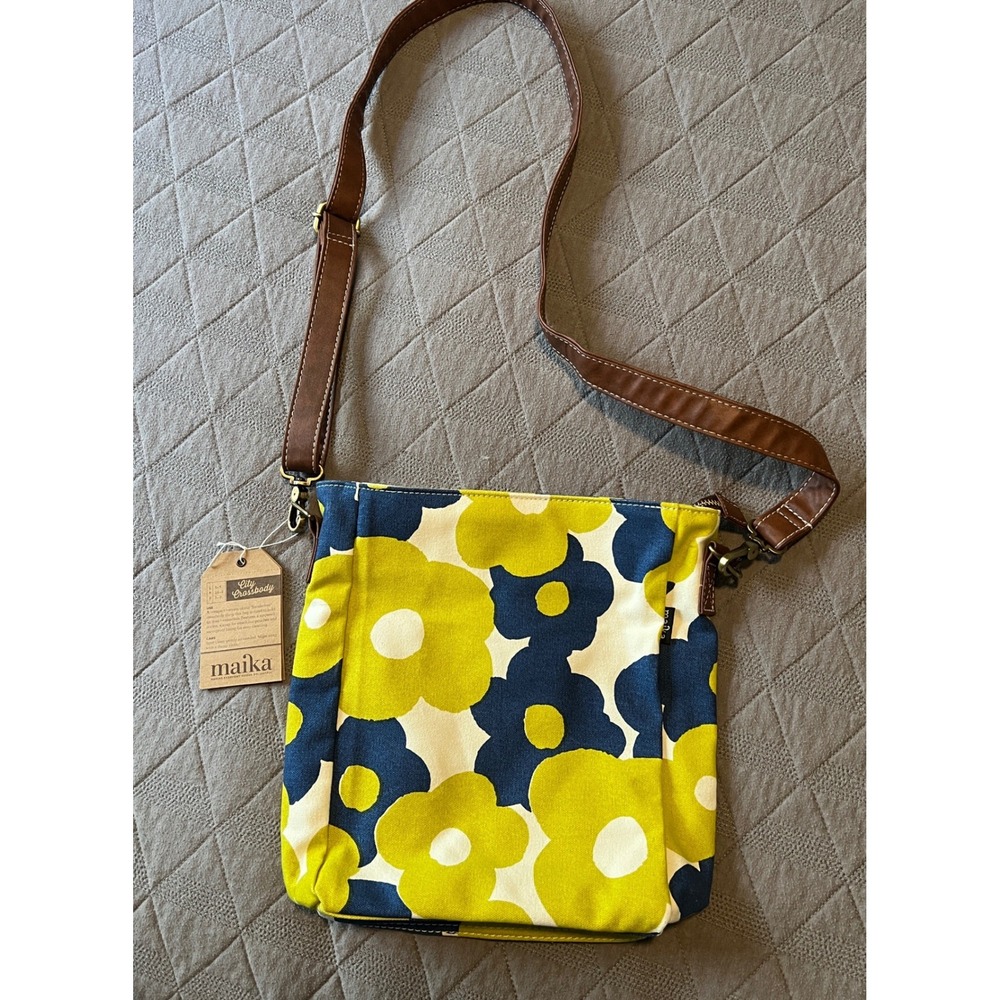 Maika City Crossbody Bag Women OS Green Blue Floral NWT Canvas Adjustable Strap
